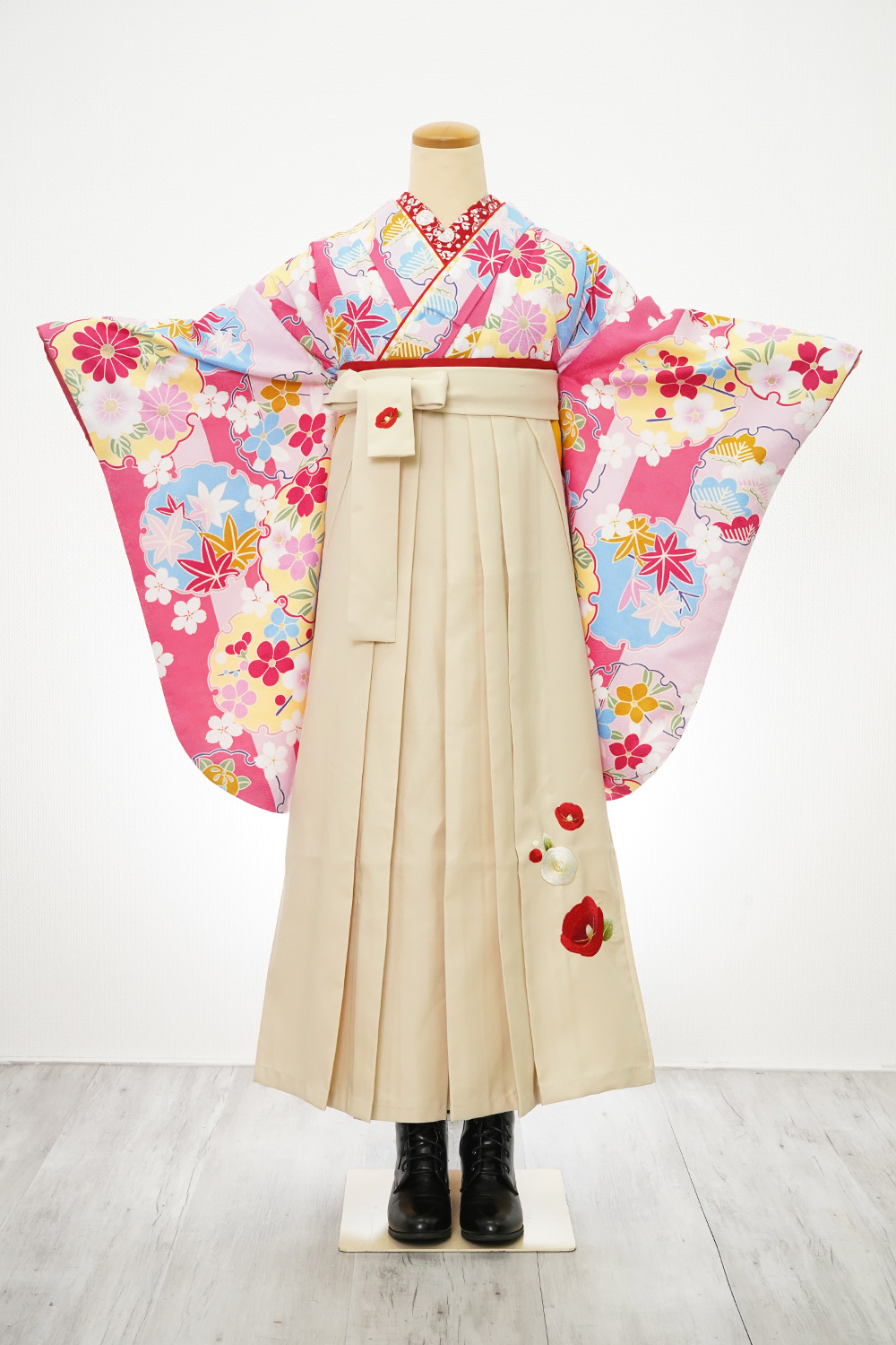 ナナイロキモノwebショップ 卒業式袴フルセット 可愛い柄 2s024