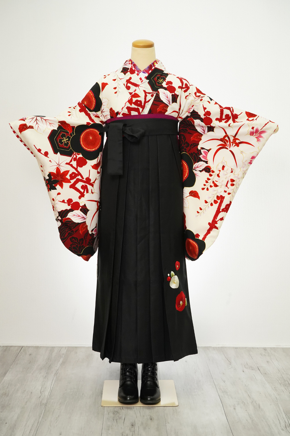 ヤマト】 袴 単品 無地袴 バイカラー 黒×赤 紐裏市松模様 袴下87cm ...