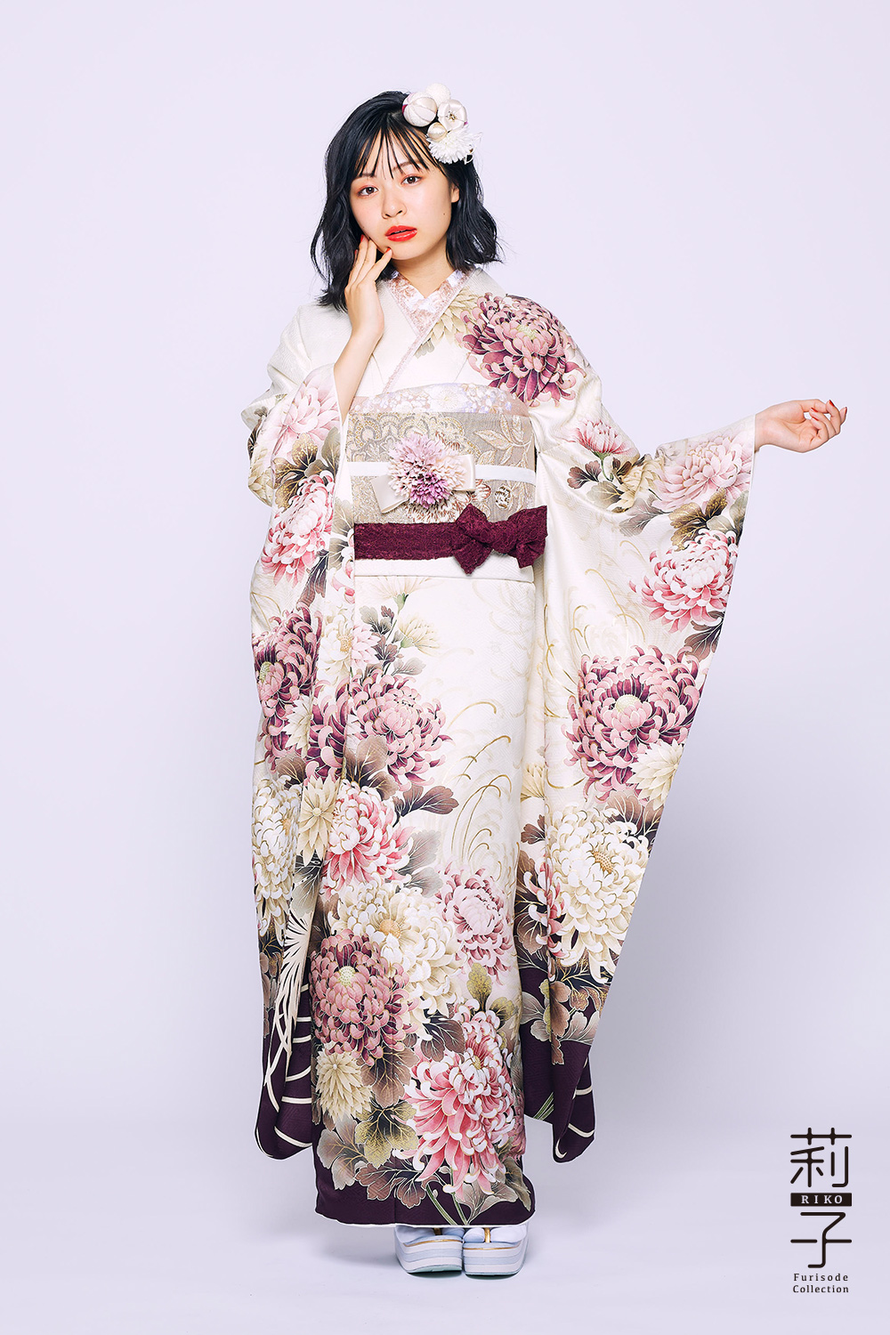 成人式振袖フルセット｜莉子プロデュース 白地ピンク色・菊模様 F205
