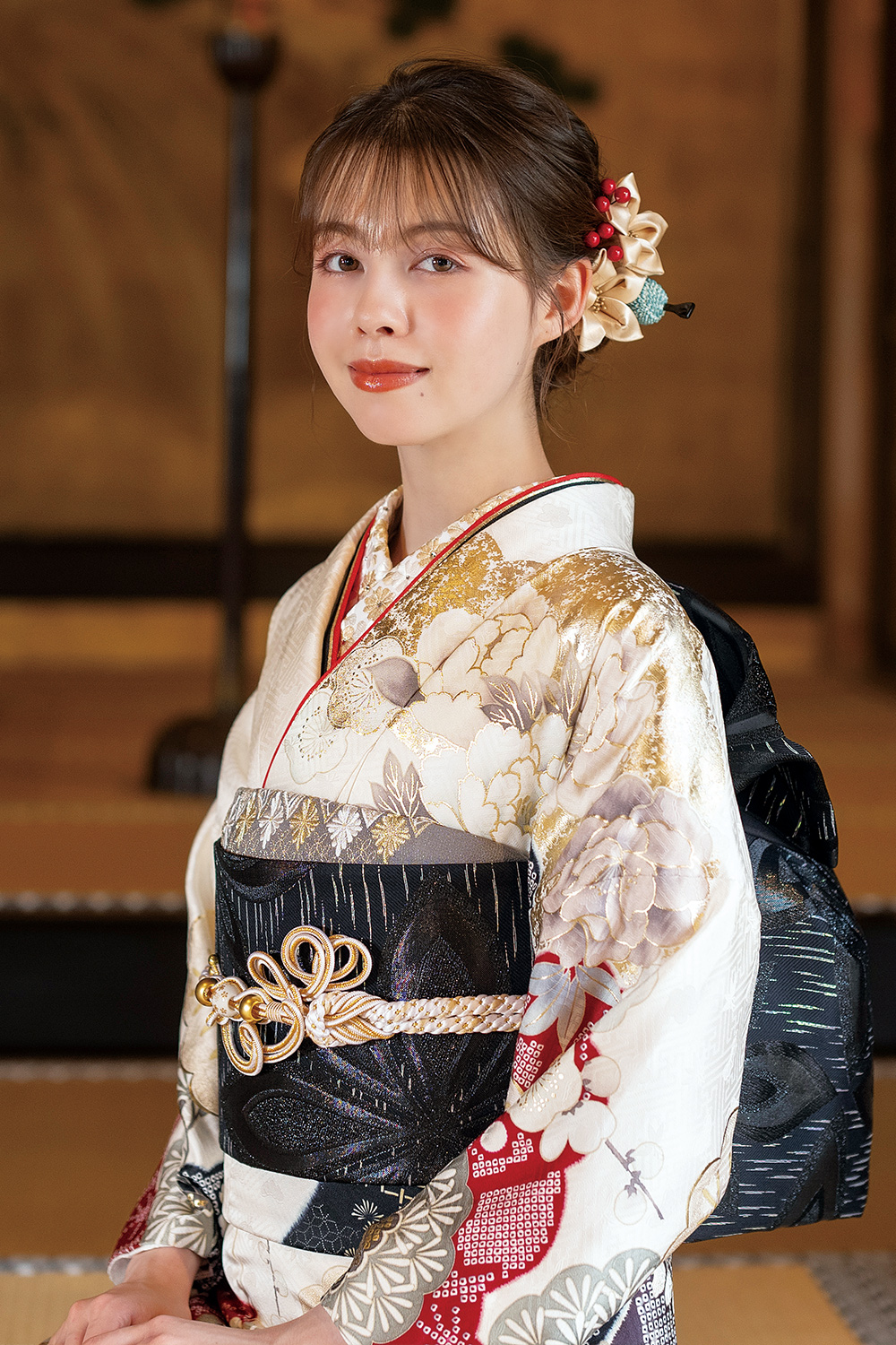 成人式振袖フルセット｜白色・可愛い古典模様 F238｜ナナイロキモノ