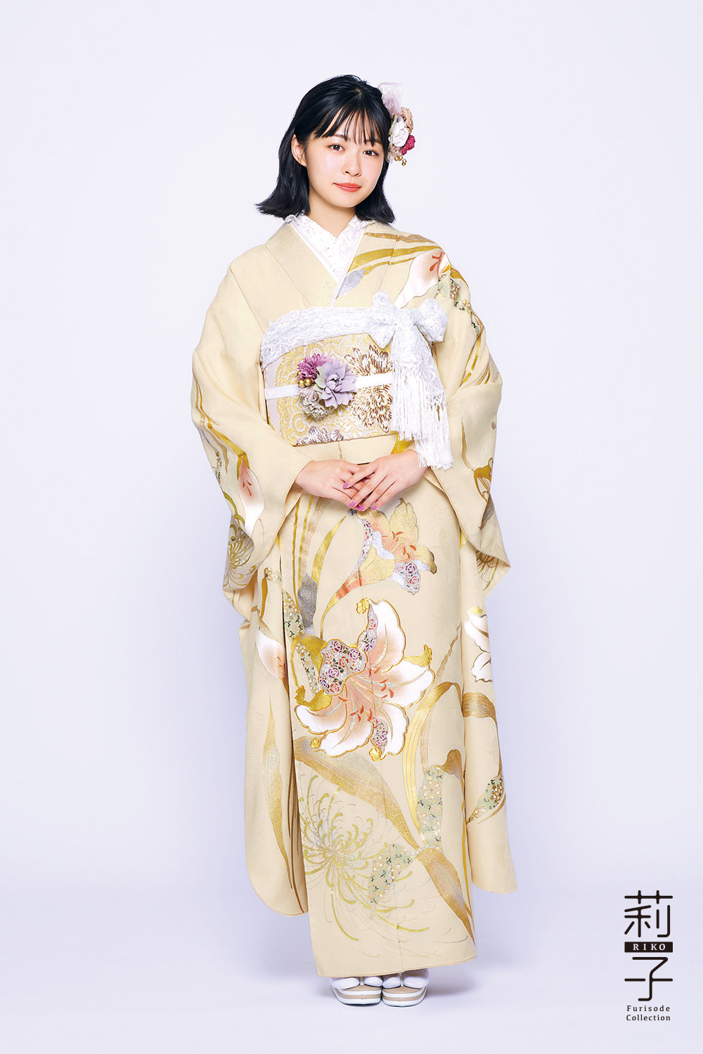 momoko 着物 振袖 ⑨ 振袖：R1026 赤 彩色牡丹(絹)│ 振袖レンタル